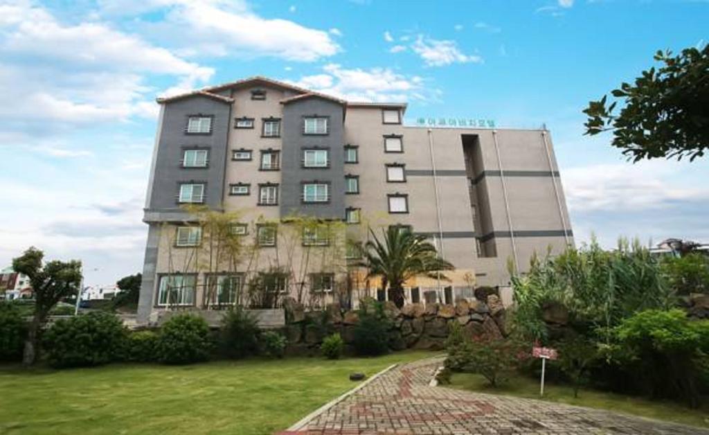 Seongsan Aqua Beach Hotel Seogwipo Exterior photo