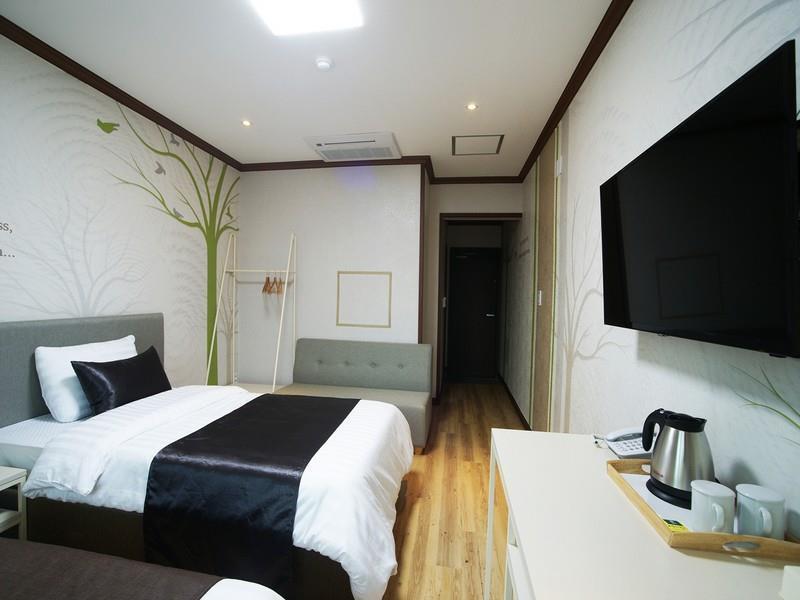 Seongsan Aqua Beach Hotel Seogwipo Exterior photo